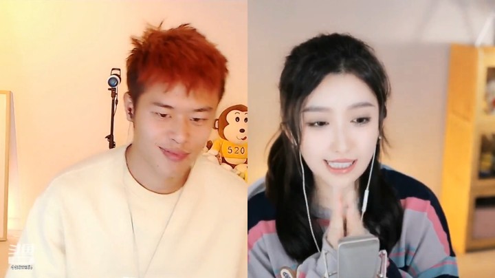 浩哥和女主播连麦，美女唱歌很好听，浩哥邀请她参加唱歌节目