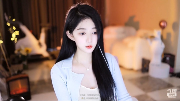 美女小姐姐早上直播好可爱，很清纯