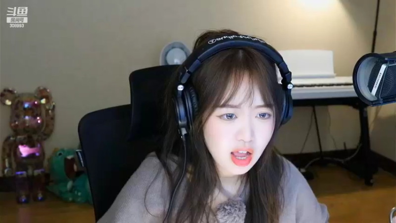 【2022-11-14 22点场】任性的紫琪：紫琪：搞钱搞对象我选择搞笑