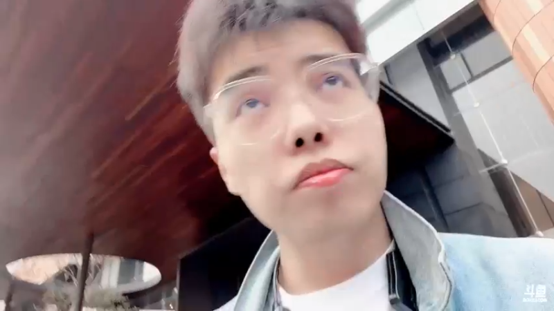 【2022-11-17 17点场】南波儿大魔王丶：恭喜Z皇150级！！