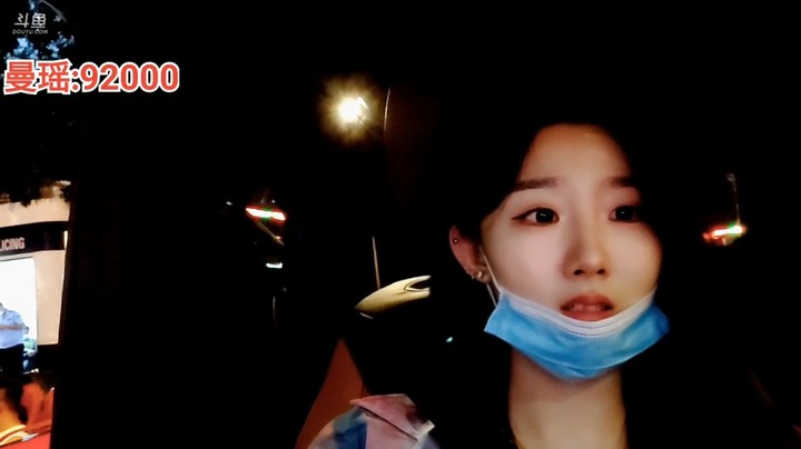 三娃开大G很熟练，大家怕他手抖