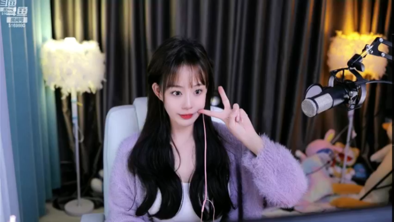 【2022-11-17 18点场】白鲨小叮当：幸好这个冬天有你…