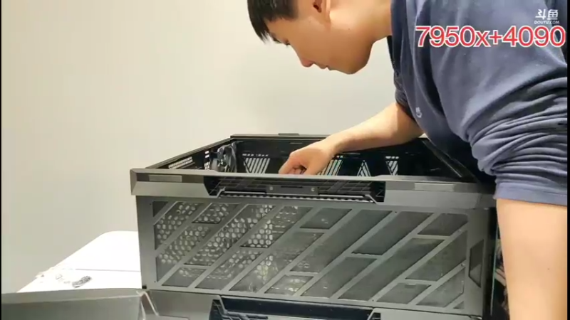 【2022-11-18 18点场】杰出哥：搬家加装机！