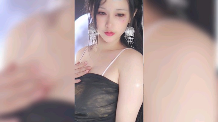 我有一点点胖，你喜欢吗