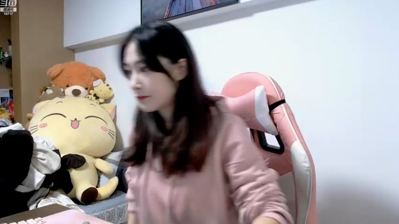 【2022-11-24 18点场】传情小小：小鹿：排位排位~