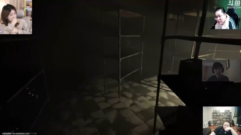 【2022-11-25 00点场】即将拥有人鱼线的PDD：开熏每一天