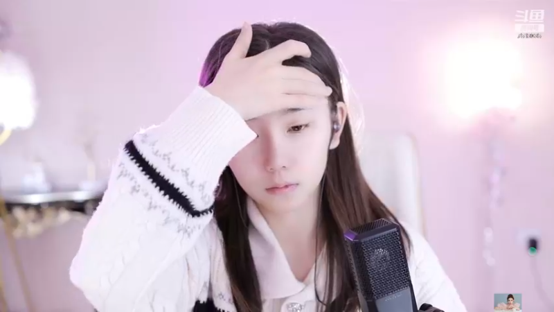 【2022-11-27 09点场】熊小怡呀：播个十分钟。