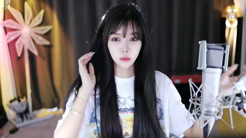 【2022-11-29 13点场】喵小莎：11.30周年啦。