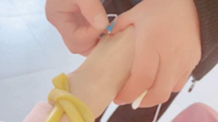 他扎的为什么那么疼 