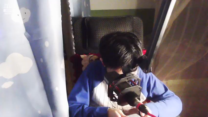 【2022-11-23 03点场】美少女战士5：一百万人正在观看的身残志坚主播