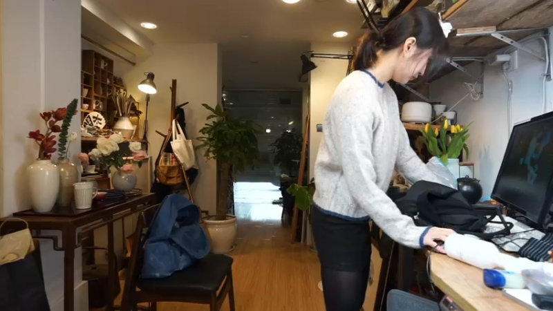 【2022-12-02 12点场】刘灶灶：刘灶灶的瓷器铺，周五啦