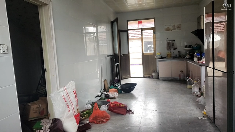 【户外】微山湖捕鱼武工队的精彩时刻 20221204 13点场