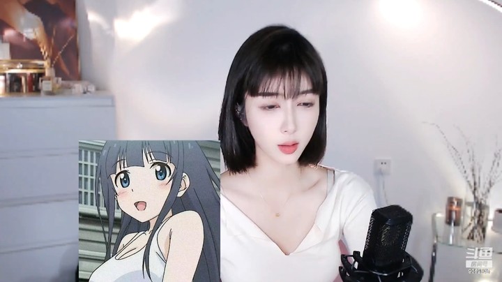 大思喜美女小姐姐今天打扮好清纯啊，白衣服好看的