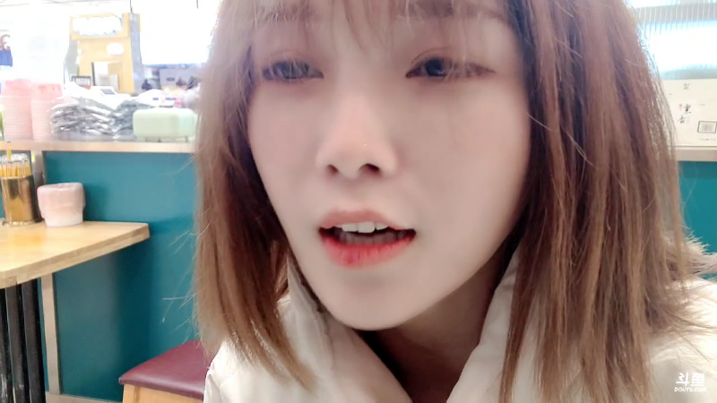 【户外】百变姑姑肖淑洁的精彩时刻 20221205 17点场