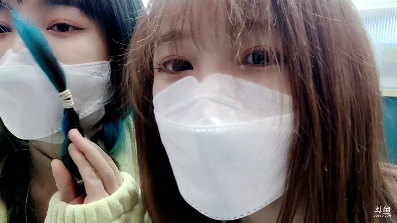 【户外】百变姑姑肖淑洁的精彩时刻 20221205 17点场