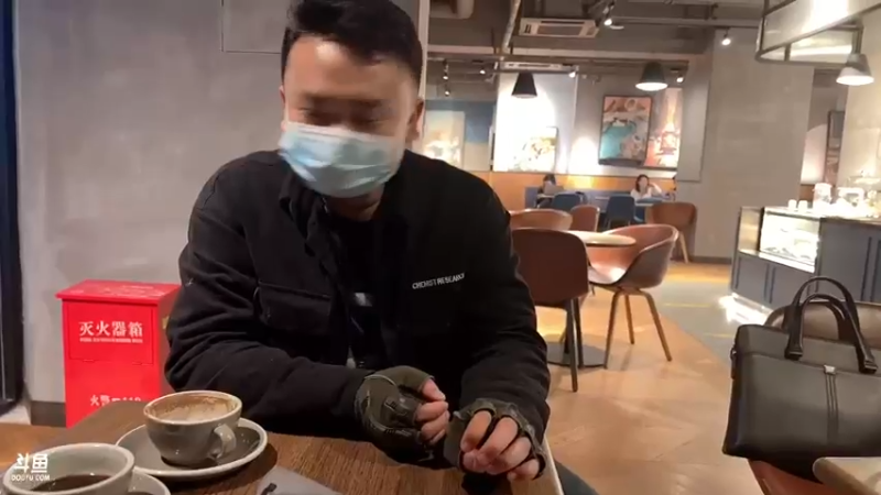 【2022-12-07 21点场】黑人毅：今天就随便播会了