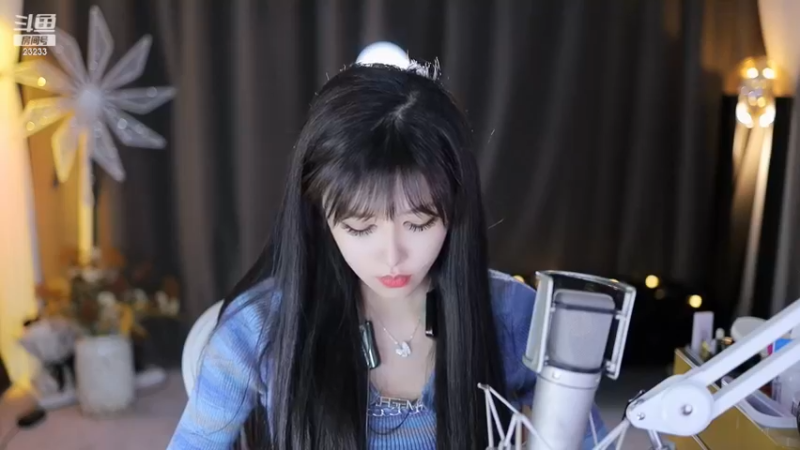 【2022-12-07 19点场】喵小莎：中午12.晚上10.30