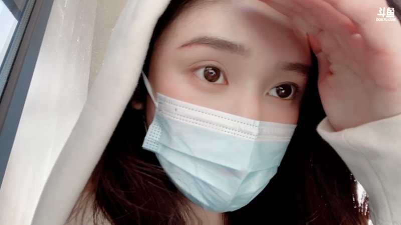 【户外】uneeZ的精彩时刻 20221208 16点场