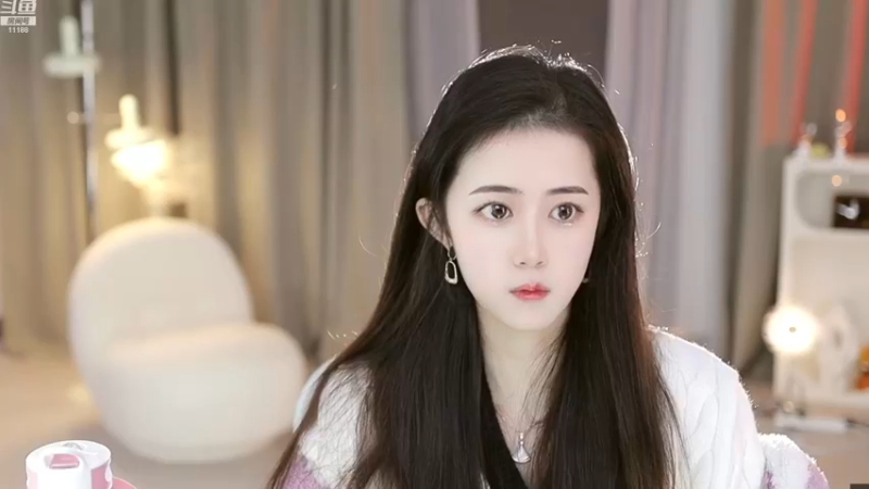 【2022-12-09 11点场】阿梨small：清纯 女大学生回来啦！！！！