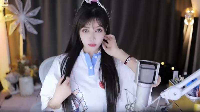 【2022-12-08 22点场】喵小莎：中午12.晚上10.30