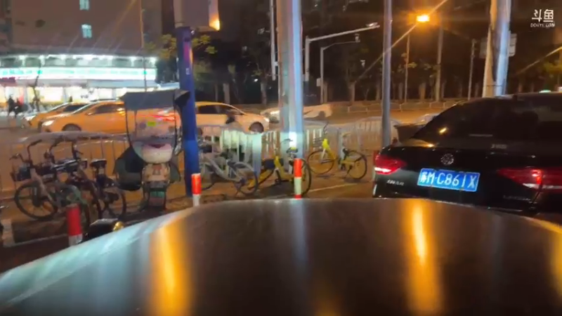【2022-12-11 20点场】黑人毅：车模来练身体了