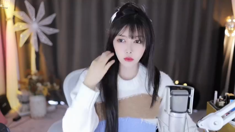 【2022-12-12 11点场】喵小莎：中午12  晚上10.30