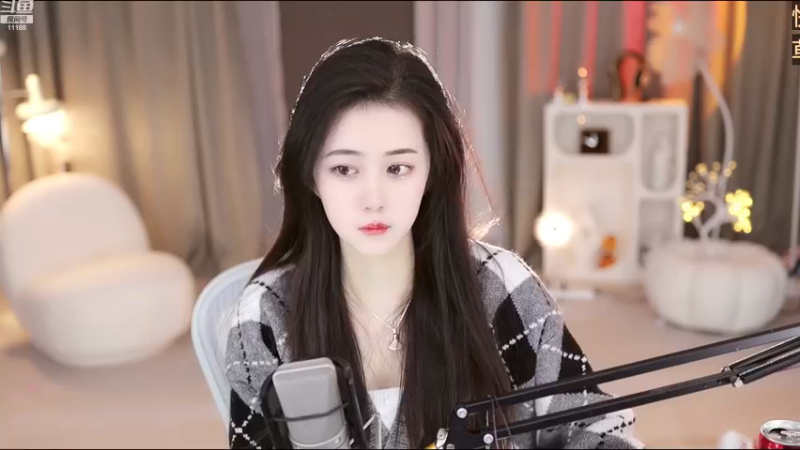 【2022-12-11 21点场】阿梨small：清纯 女大学生回来啦！！！！