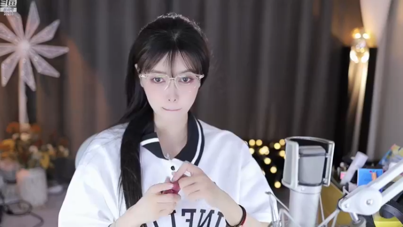 【2022-12-13 22点场】喵小莎：下午2.30来晚上10.30