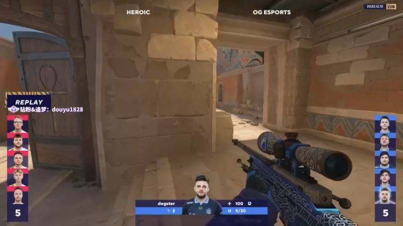 【2022-12-15 01点场】CSGO百岁三：双倍卡 NAVI vs Vitality