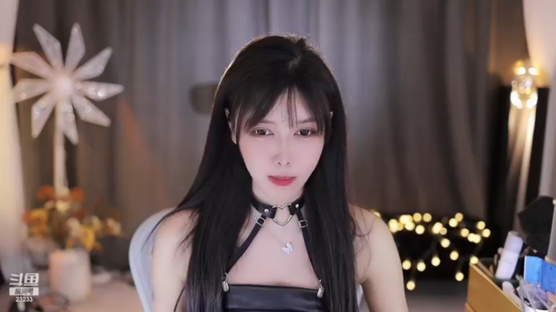 【2022-12-15 02点场】喵小莎：中午12来晚上10.30