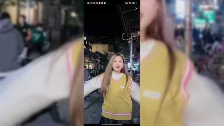 美女大海跳黑猩猩舞蹈好专业好看啊