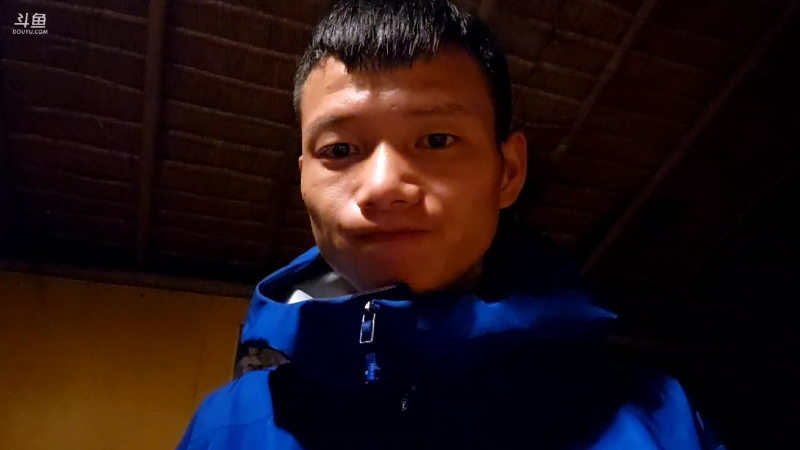 【户外】叶子户外的精彩时刻 20221218 00点场