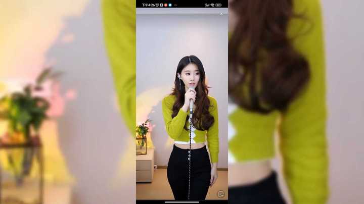 唱歌很好听的小姐姐