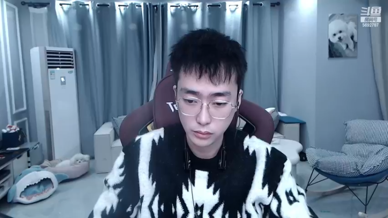 【2022-12-20 22点场】别问问就黑皮：【小奶团】记得续牌子！