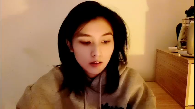【2022-12-23 22点场】我是唐菲：也许有耳朵一双 在等她开唱