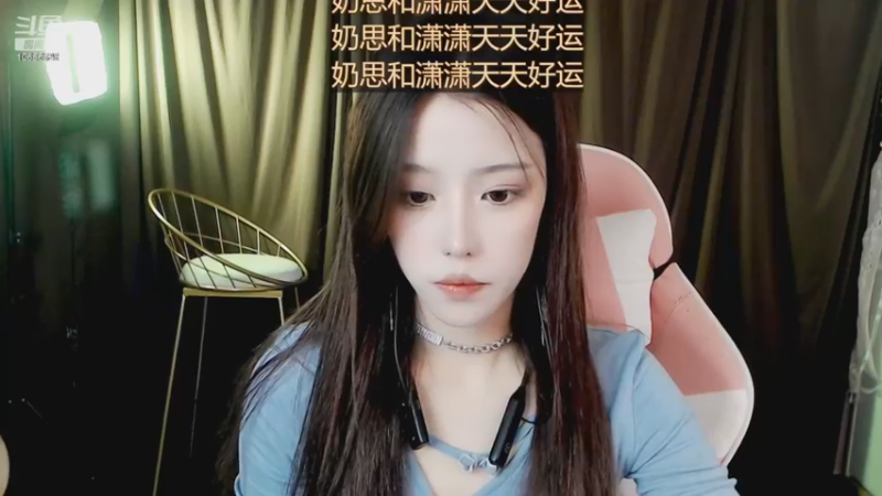 【2022-12-22 19点场】唐6儿：【小奶团】难受.. 7点来家人们