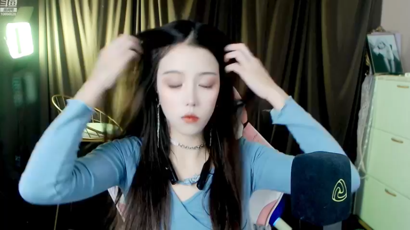 【2022-12-22 19点场】唐6儿：【小奶团】难受.. 7点来家人们