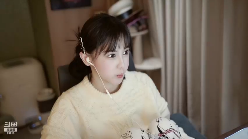【2022-12-22 22点场】iu可可曾：一个不会跟着粉丝节奏的主播。