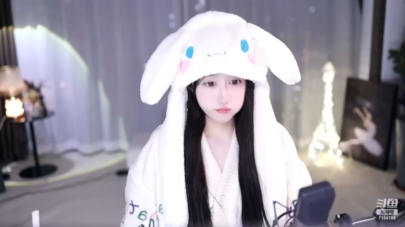 【2022-12-23 22点场】奶言艾：今天  你快乐吗？