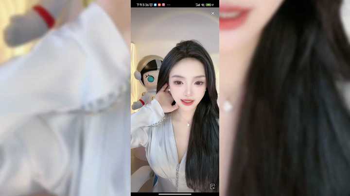 美女小姐姐真漂亮啊