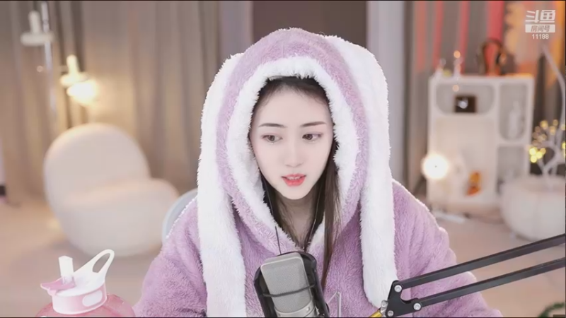 【2022-12-27 14点场】阿梨small：清纯女大学生回来啦