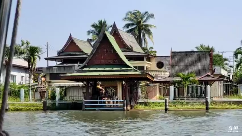 【2022-12-24 13点场】叶子户外：《纪实直播》泰国曼谷到清迈day14