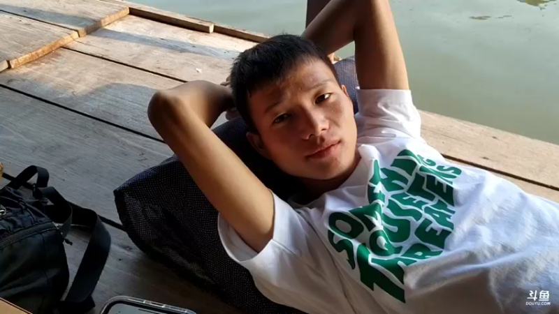 【2022-12-24 17点场】叶子户外：《纪实直播》泰国曼谷到清迈day14