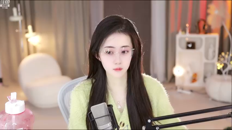 【2022-12-27 22点场】阿梨small：清纯女大学生回来啦