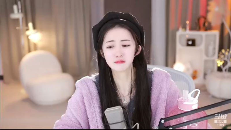 【2022-12-30 02点场】阿梨small：清纯女大学生回来啦