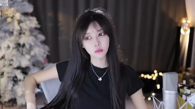 【2022-12-31 11点场】喵小莎：中午12.00 晚上10.30