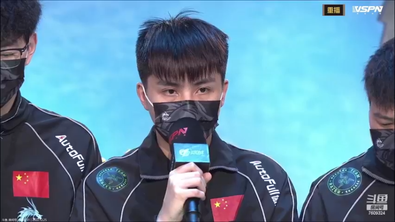 【2022-12-25 19点场】白鲨国宝：飞机上枪神火箭上传奇
