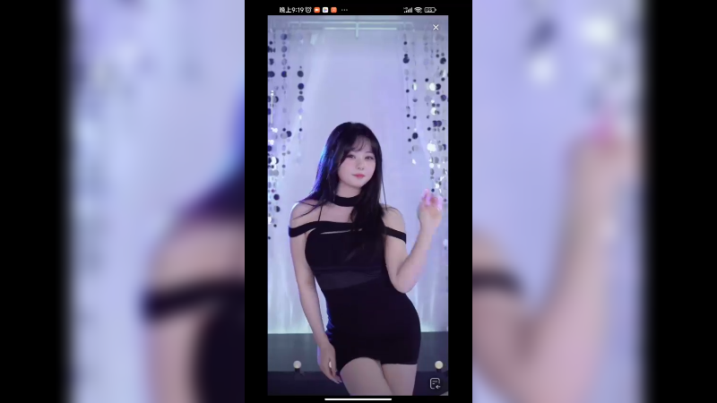 美女小姐姐跳舞好看啊