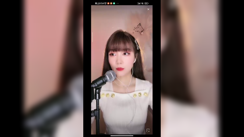 美女小姐姐还挺能说会道，不想去户外直播，太冷了