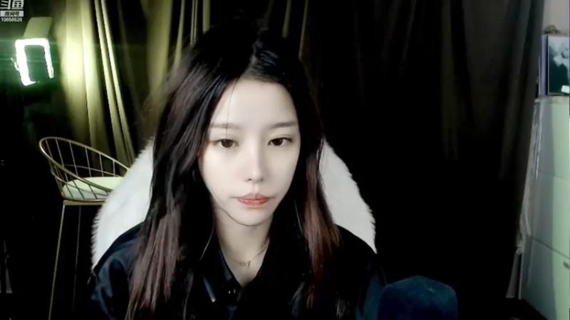 【2023-01-03 18点场】唐6儿：【小奶团】希望你们可以慢慢喜欢我♥️